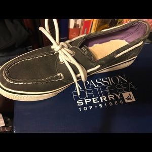 Sperry top-sided boat shoes